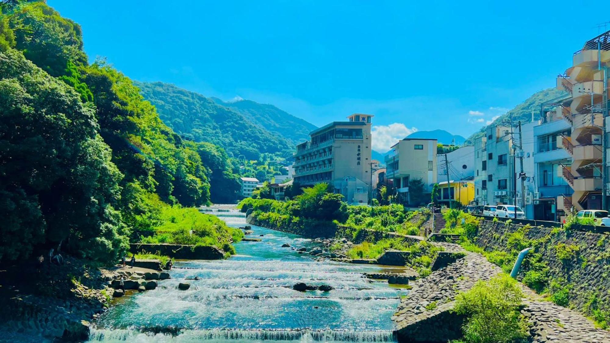 Toyoko Inn Odawara Eki Higashi Guchi Exterior photo